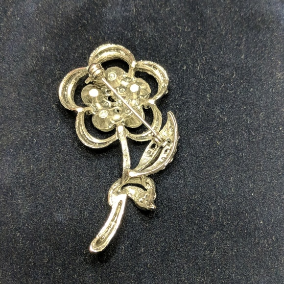 Vintage Brooch silvertone with CZ and pearls - Picture 3 of 4